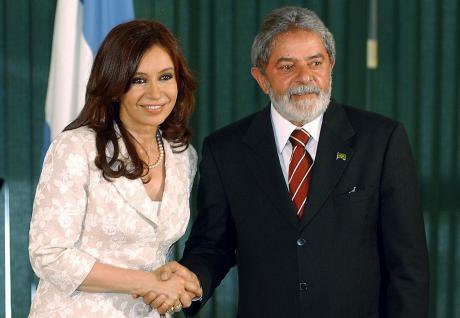 1024px-Lula_Kirchner.jpg