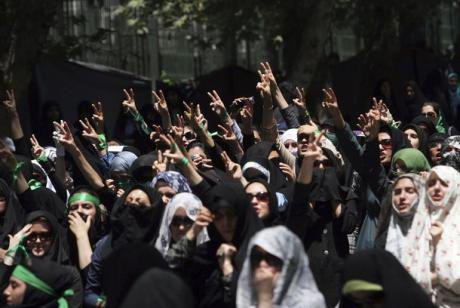 Tehran Friday prayers protesters 