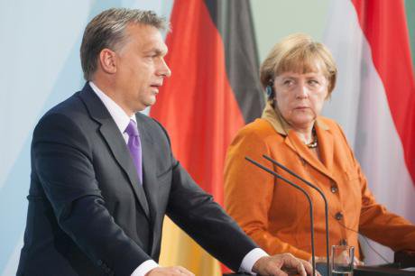 Hungarian President Victor Orbán and German Chancellor Angela Merkel