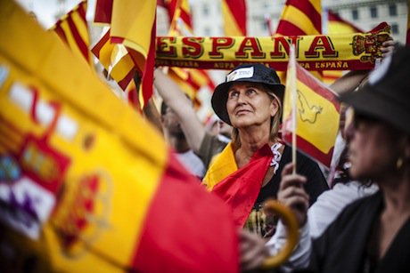 A pro-unity demonstration in Barcelona. Demotix/Luis Tato. All rights reserved.