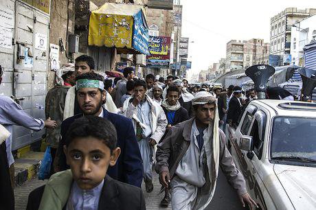 Shi&#39;ite Houthis march in anticipation of Prophet&#39;s birthday. Demotix/Luke Somers.