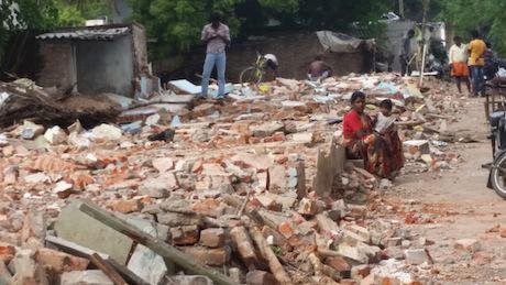 Eviction of a slum in Govindasamy Nagar. Photo provided by author. All rights reserved.