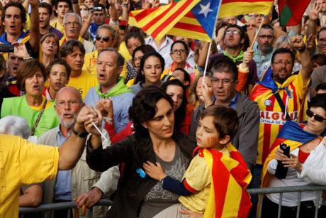 Catalans more negative on government than others in Spain