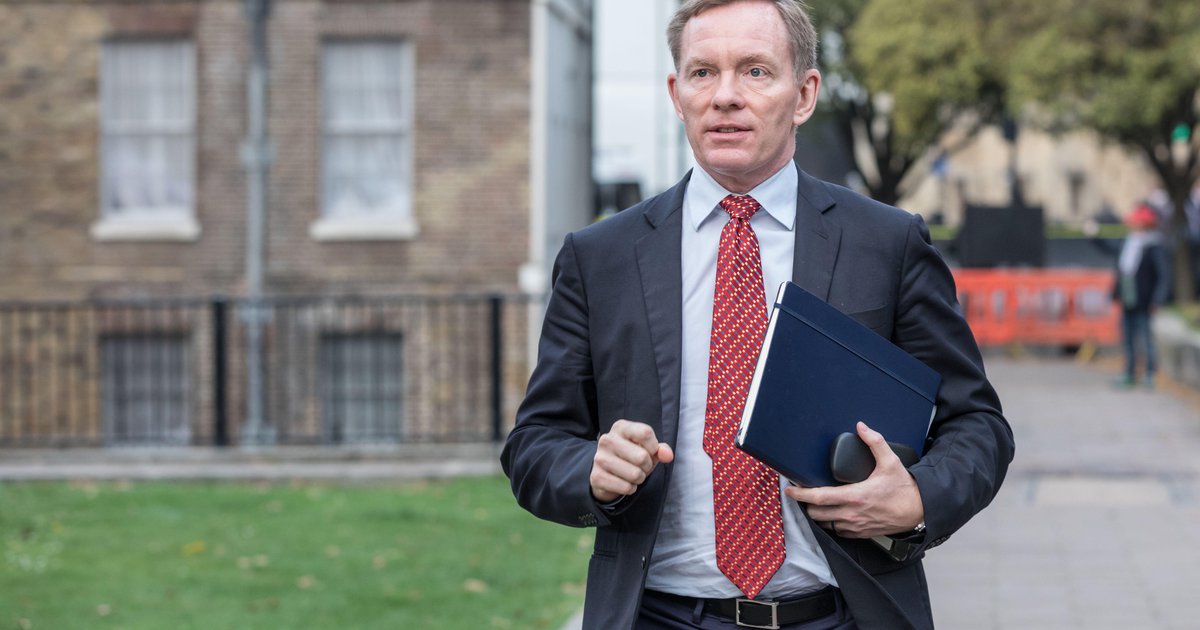 Chris Bryant: 'I'll report the next MP who tries to lobby me', Chris Bryant