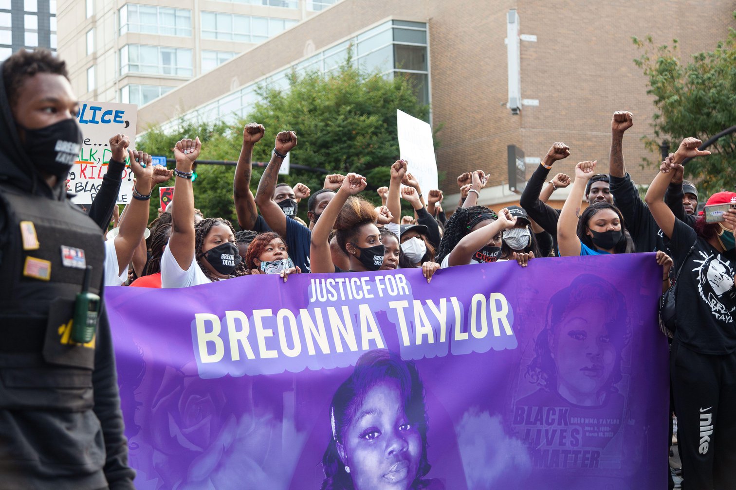 ‘A Year Later, Breonna Taylor Still Hasn’t Had Justice. Say Her Name ...