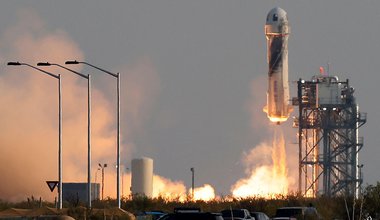 Blue Origin New Shepard rocket Jeff Bezos