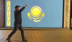 Kazakhstan flag protester