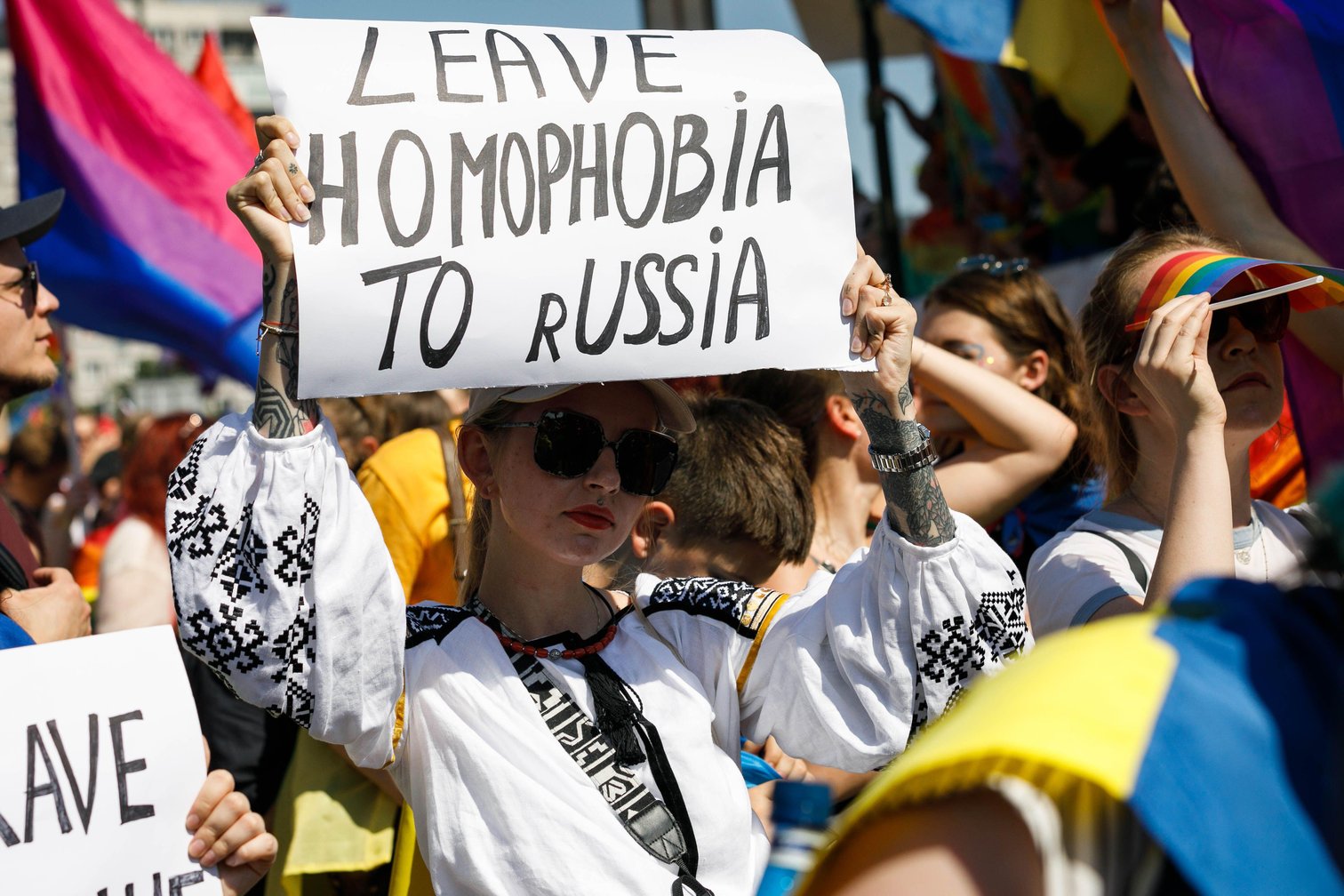 Ukraine War: Russian Soldiers Accused Of Anti-gay Attacks | OpenDemocracy