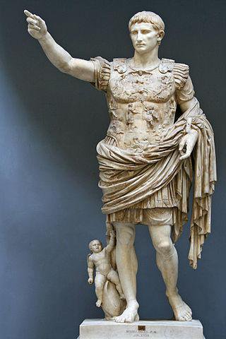 320px-Statue-Augustus_0.jpg