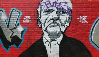 Jeremy Corbyn graffiti, 2017