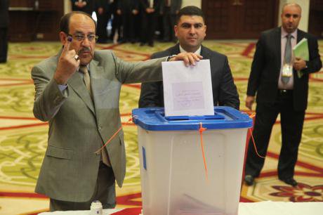 Prime Minister Nouri Al-Maliki voting early in the morning, Al Rasheed hotel, Baghdad, in the first elections after the withdraw