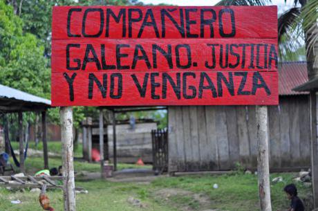 Brigades of Zapatistas reconstruct school destroyed by paramilitary groups. Demotix/ Debora Poo Soto. All rights reserved.