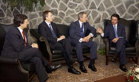 640px-Bush,_Barroso,_Blair,_Aznar_at_Azores.jpg
