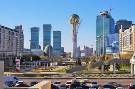 640px-Central_Downtown_Astana_2.jpg