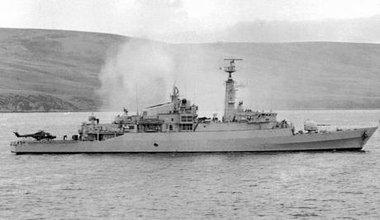 640px-HMS_Antelope_1982.jpg