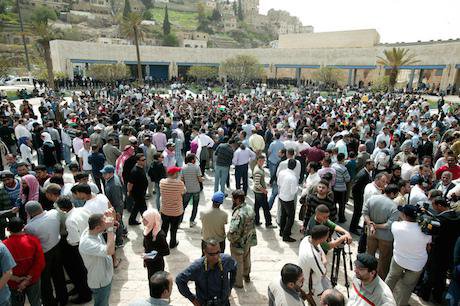A youth rally & sit-ins in the city centre of Amman. Demotix/Mohammad Magayda. All rights reserved.