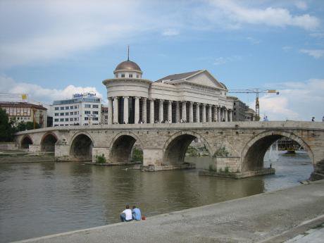 Skopje&#39;s Stone Bridge. 
