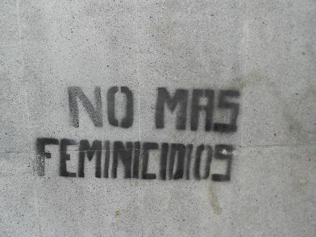 800px-No_mas_feminicidios_mexico_city_0.jpg
