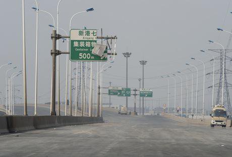 Tianjin Port. Demotix/DemotixLiveNews4. All rights reserved.