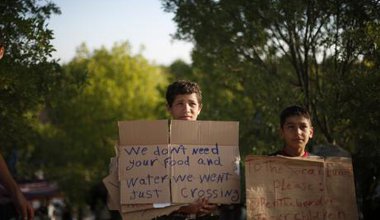 Syrian refugees walk of hope to Europe (Sahan Nuhoglu/Demotix)