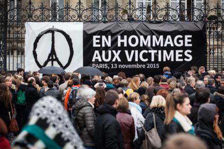 Minute of silence in Lille.