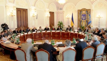 Anticorruption_meeting_Yanukovych