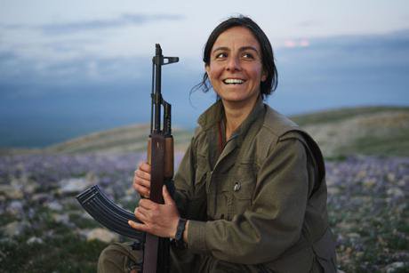 Berivan-Commander-PKK-Kurdistan-Workers-Party-Makhmour-Iraq-Guerrilla_Fighters_of_Kurdistan_Joey_L_Photographer_021.jpg