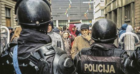 Bosnia police CRD.jpg