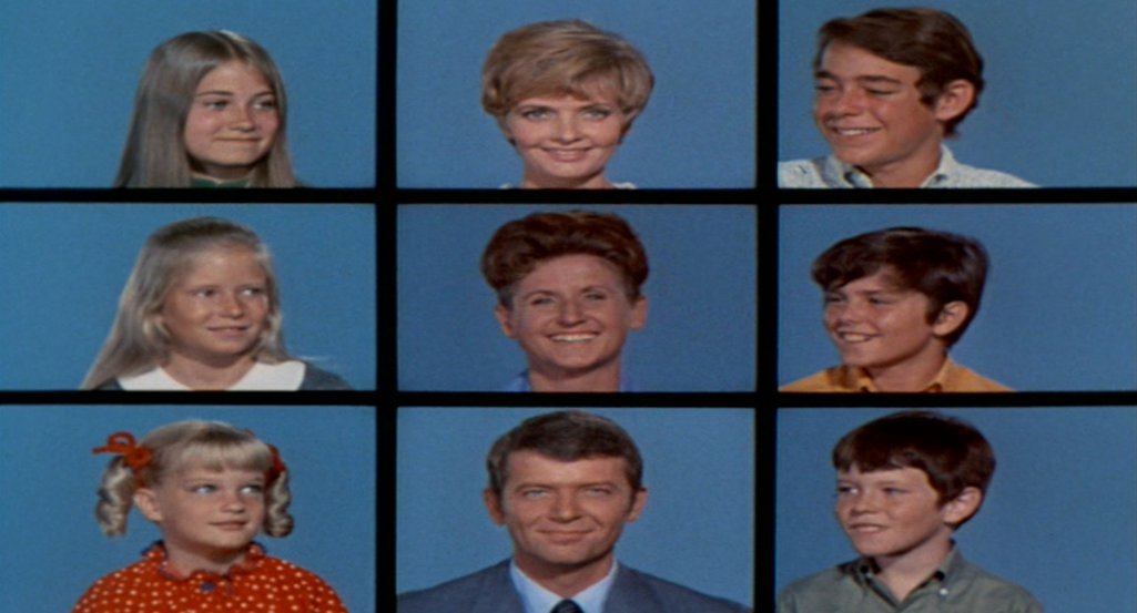 Mom, pop, housekeeper and six kids: ‘The Brady Bunch’