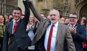 Corbyn welcomes Jim McMahon to Parliament. Mark Kerrison/Demotix. All rights reserved.