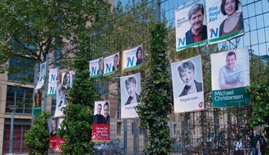 Election_posters_European_Parliament_election_in_Copenhagen_Denmark_2009.jpg