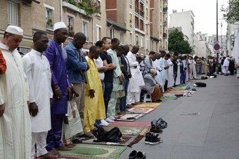 French Muslims.jpg