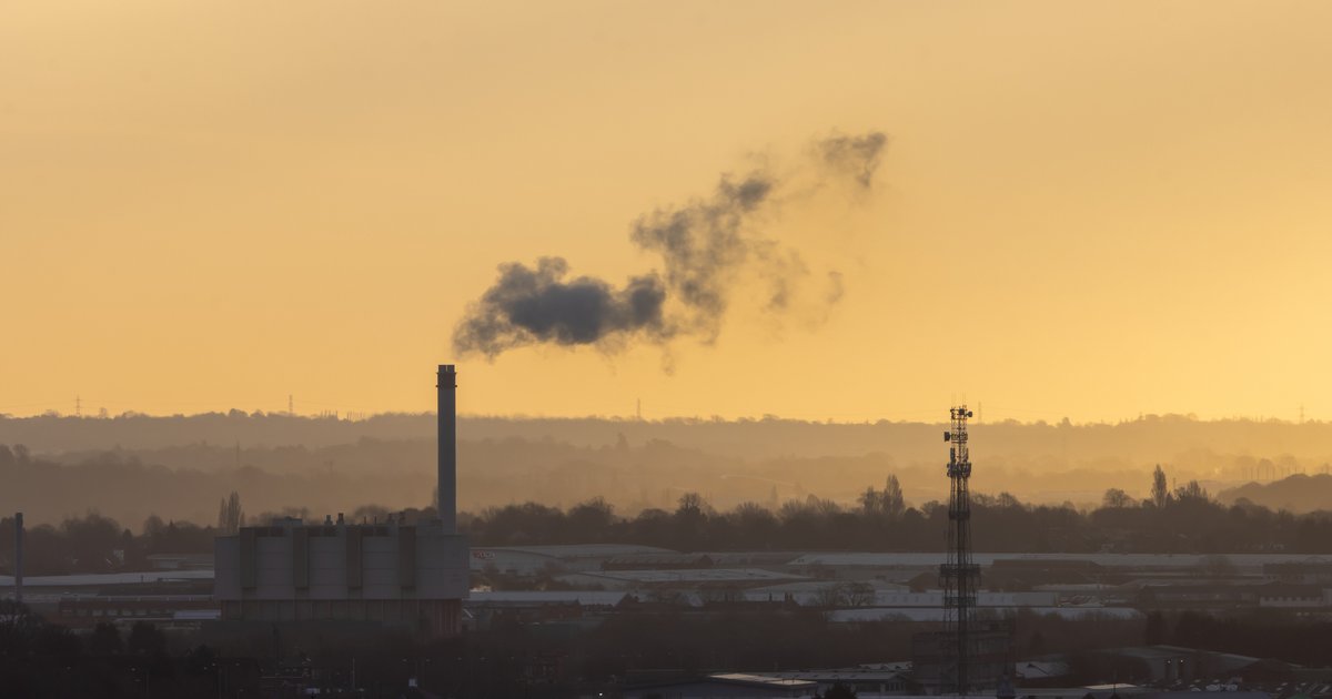 
        ‘Renewable’ UK incinerators more polluting than coal plants
    