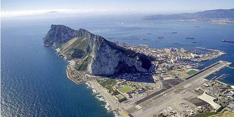 Gibraltar._El_Peñón.jpg