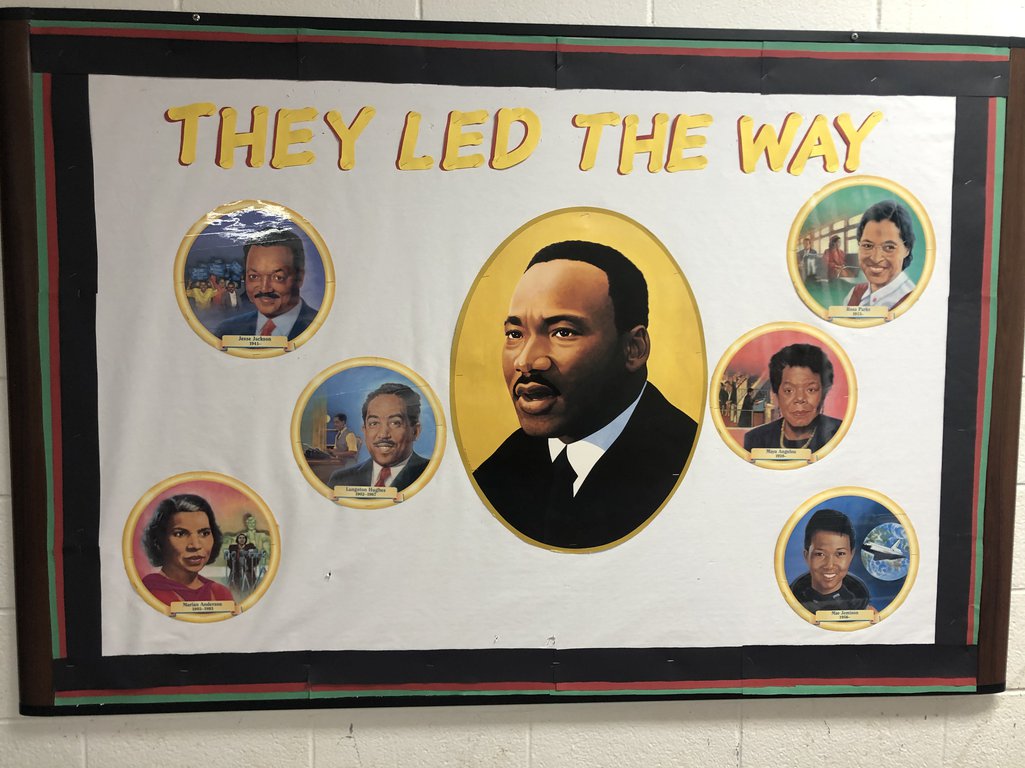 A picture displayed in a community centre polling location, Pittsburgh, south Atlanta