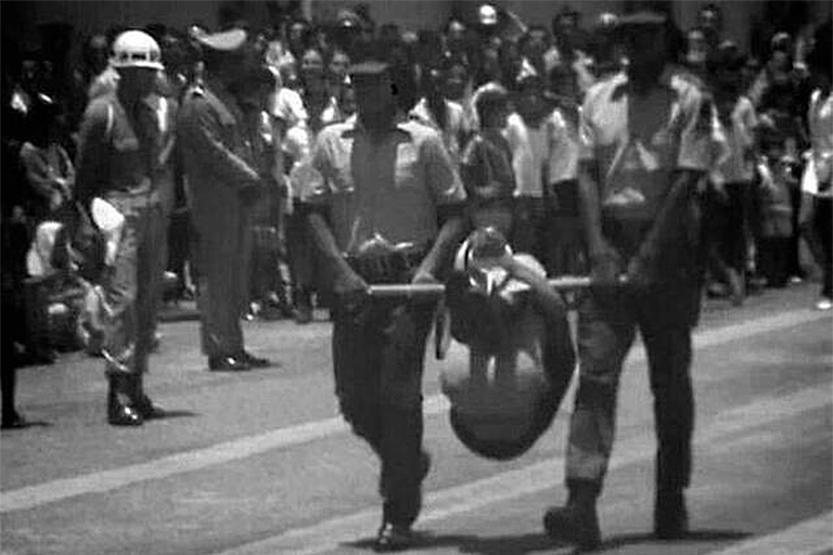 Indigenous-person-displayed-on-a-pau-de-arara-in-Belo-Horizonte-in-1970-during-the-graduation-ceremony-of-the-first-Indigenous-Guard.webp