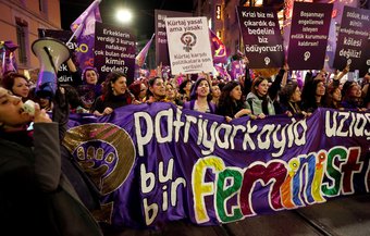 DO NOT REUSE International Women's Day march Istanbul