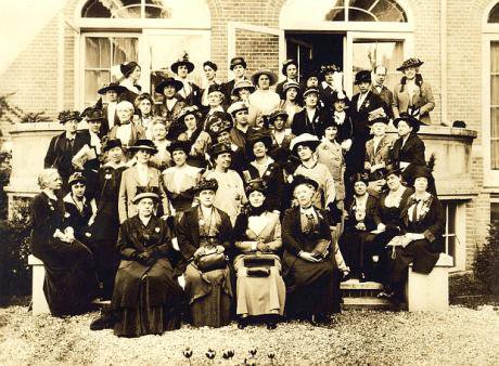 Large sepia group photo of women in 1915