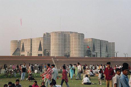 Parliament of Bangladesh, Dhaka. Credit: Wikimedia/Micah Parker. Some rights reserved. 