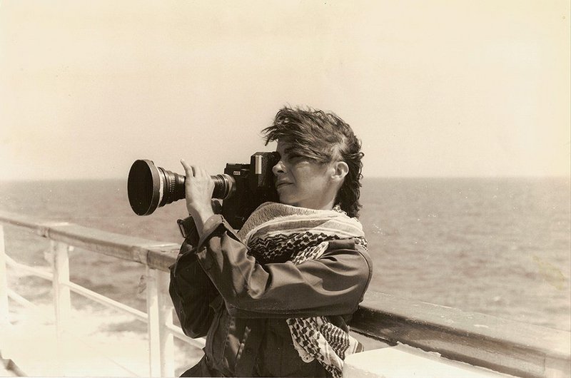 Jocelyne Saab during the filming of "le Bateau de l'exil", 1982. Copyright: Nessim Ricardou-Saab .jpg