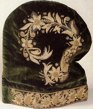 Tatar woman&#39;s hat