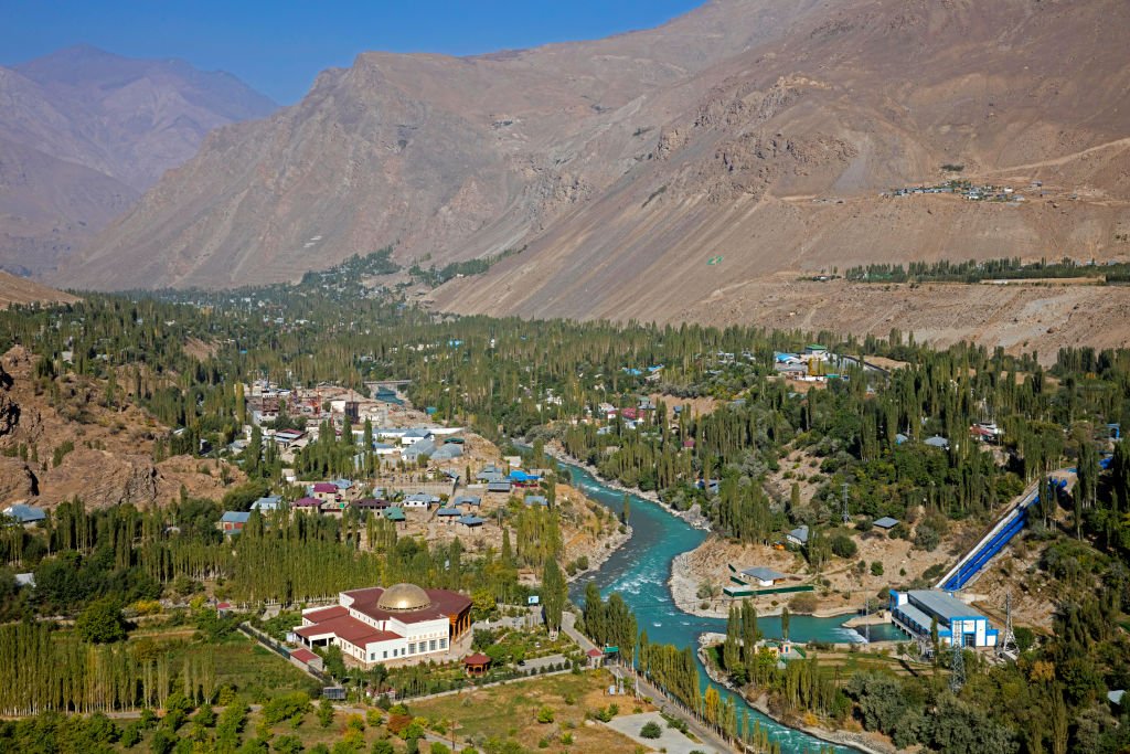 Khorog1