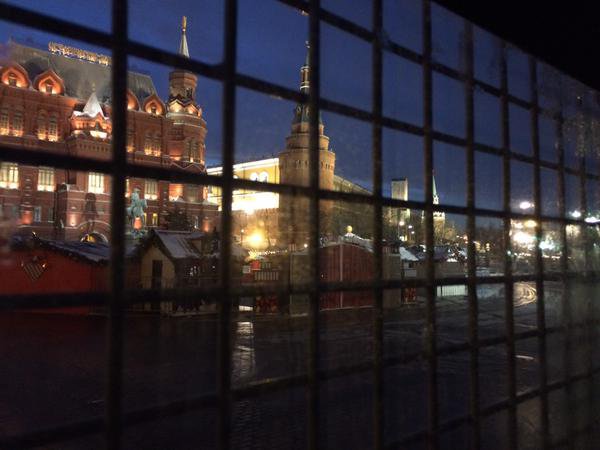 Kremilin from behind bars by Arseny Bobrovsky.jpg
