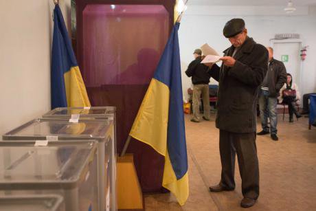 Voters in Slovyansk headed at the polls on 25 October, where they elected new municipal officials