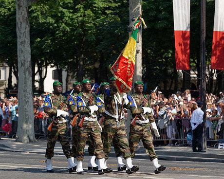Malian troops on parade on Bastille Day in Paris, 2013