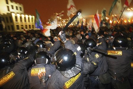 Meeting%20MInsk%20New%20Times_0.jpg