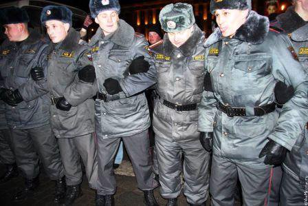 Militia at Moscow demo Jan. 31.01