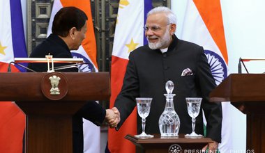 Modi and Duterte shaking hands.jpg