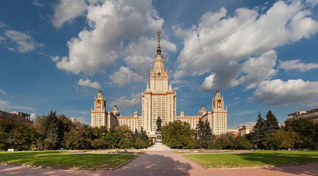 Moscow_State_University_ wiki_0.jpg