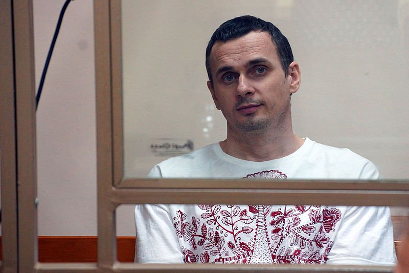 Oleg_Sentsov,_Ukrainian_political_prisoner_in_Russia,_2015.JPG